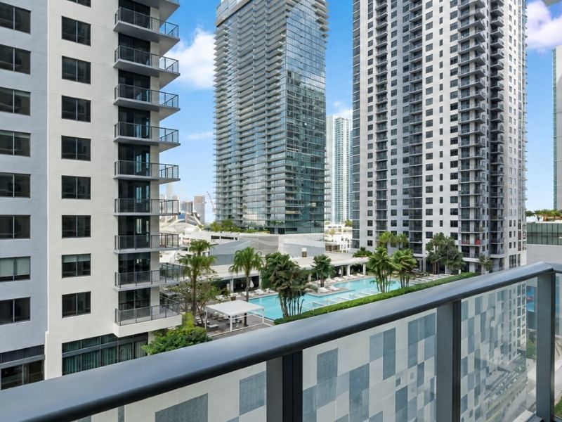 wp-content/uploads/2026/08/Should-I-Turn-My-Miami-Property-into-an-Airbnb-1.jpg